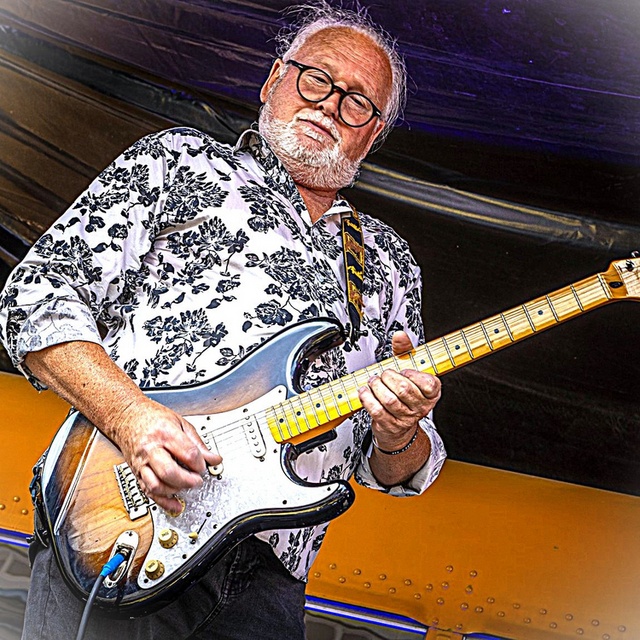 View BluesMan62