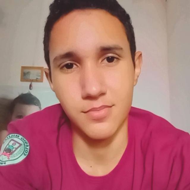 View Ali Cardoso