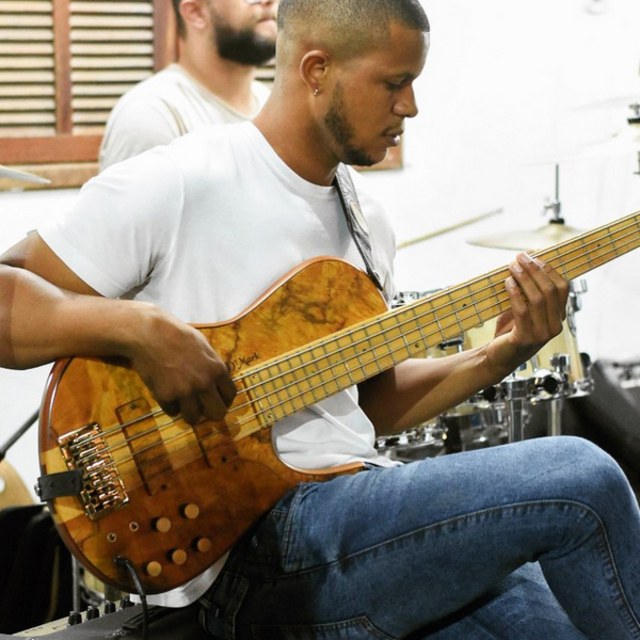 View andersonpecanha2015