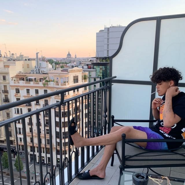 View On.lyan