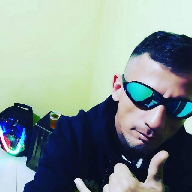 View Waldyr