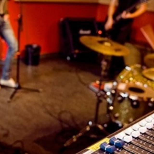 View STUDIOS DE L'ECHONOVA