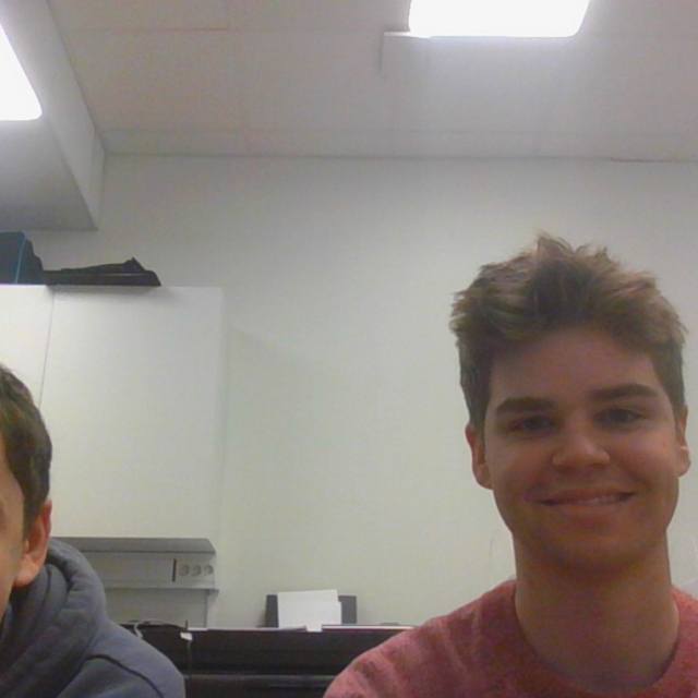 View valterOnTheKeys