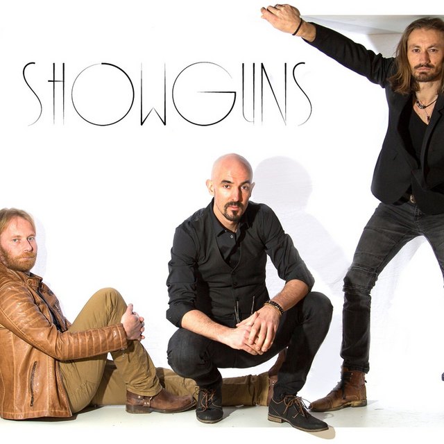 View Showguns