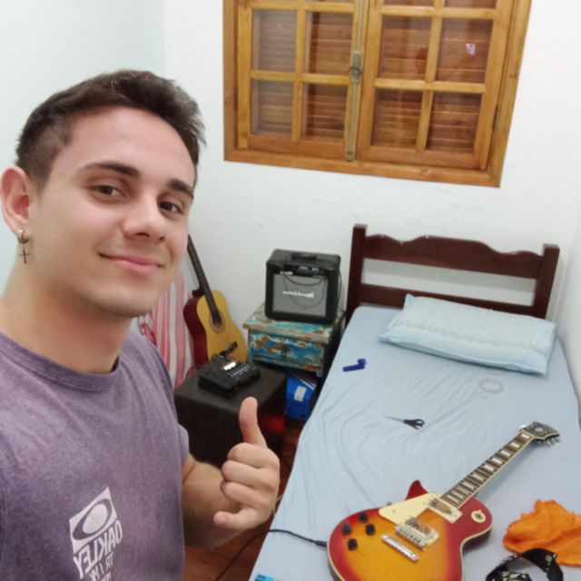 View Pedro Tedeschi Leão