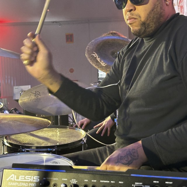 View crisleison257090