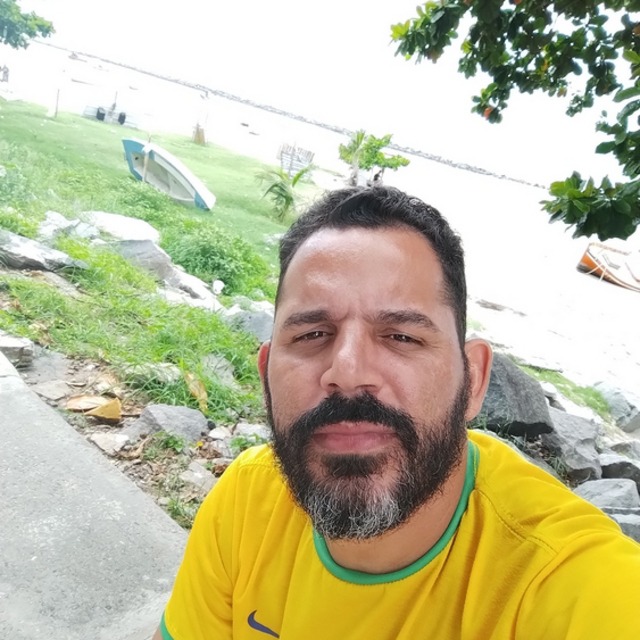 View moacirbalamusic