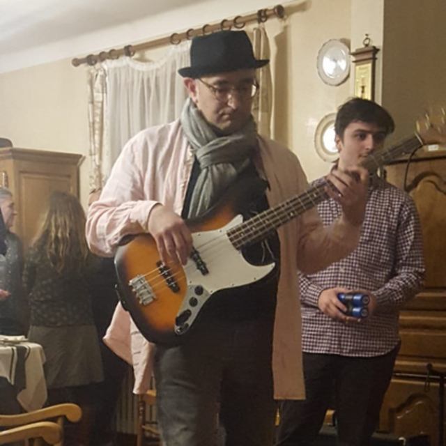 View ArchiBass60