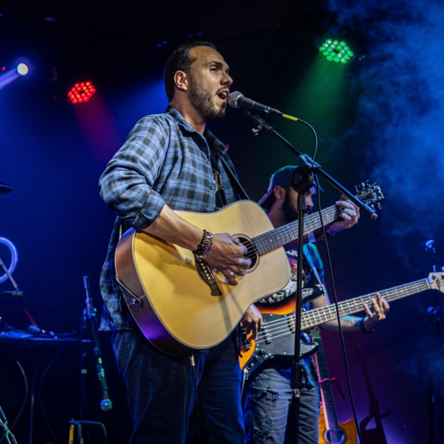 View Fernando Trindade