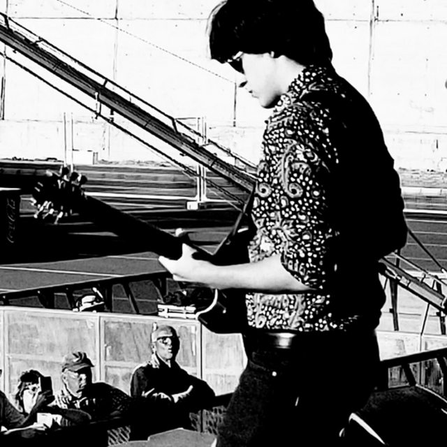 View nachocastro.guitar