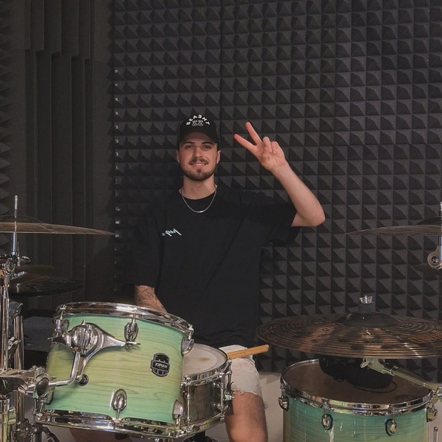 View Jonas Drums