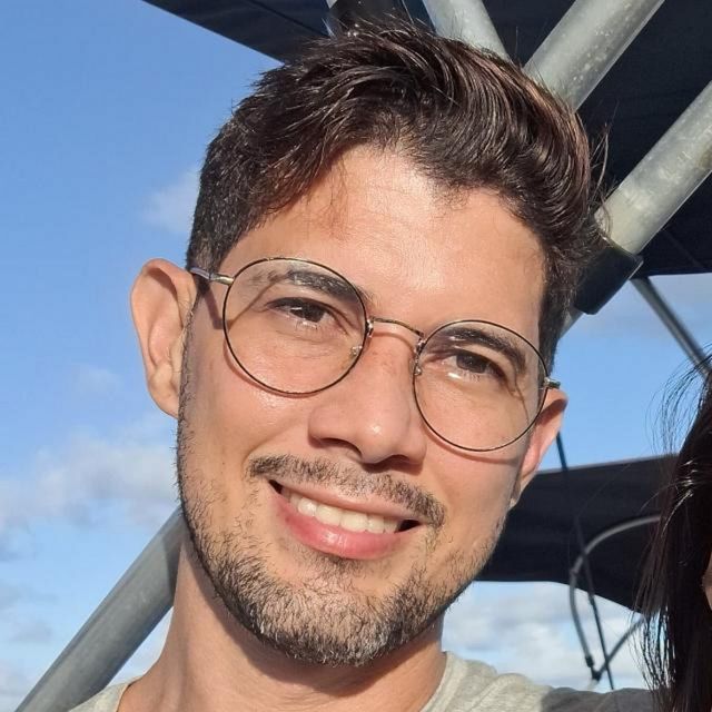 View geazicorreiahotmailcom