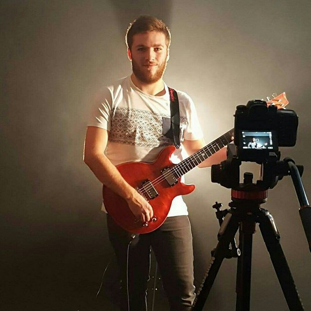View Hugo50