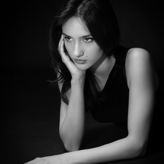 View -zaira-