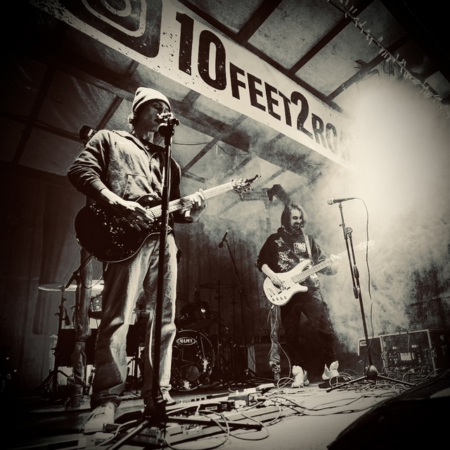 View Ten feet to roam