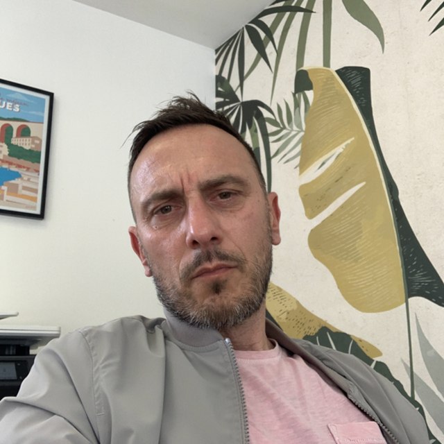 View stephane359219