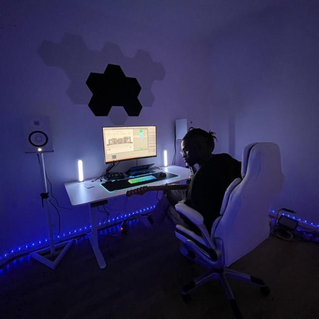 View Phxntommusic