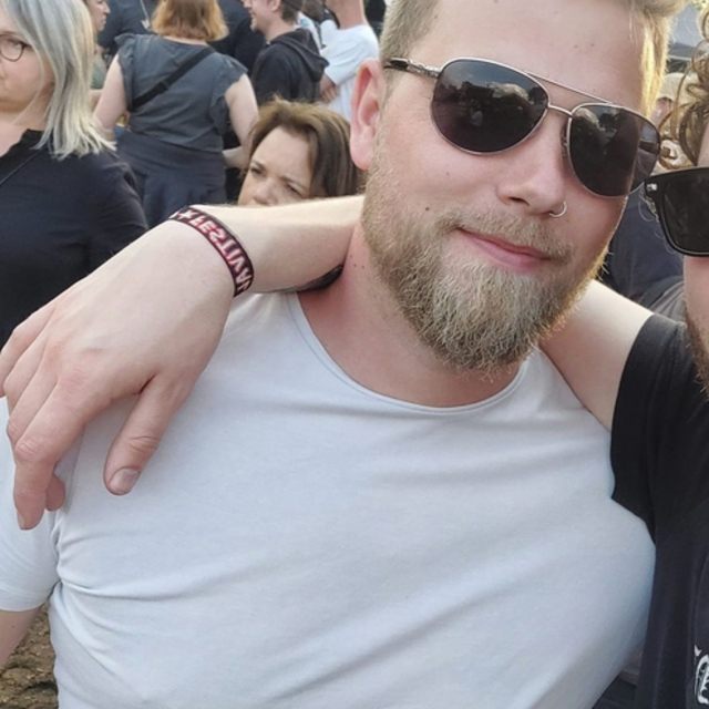 chris366416