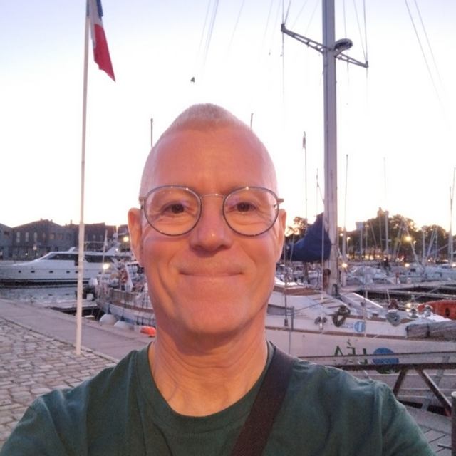 robert367483