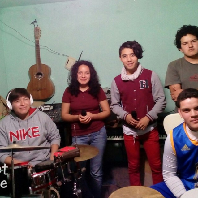 View Radio S'trebejo