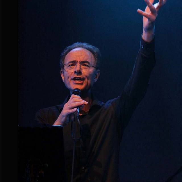 Moitié:Moitié