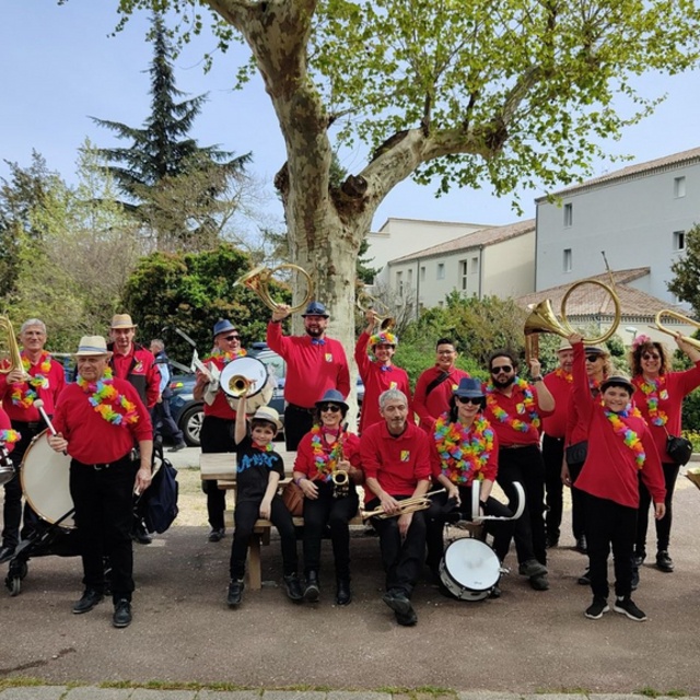 View Banda pouzinoise et Batterie Fanfare