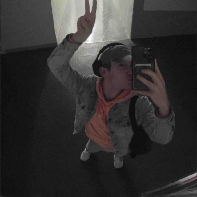 View dddeeennniiisss