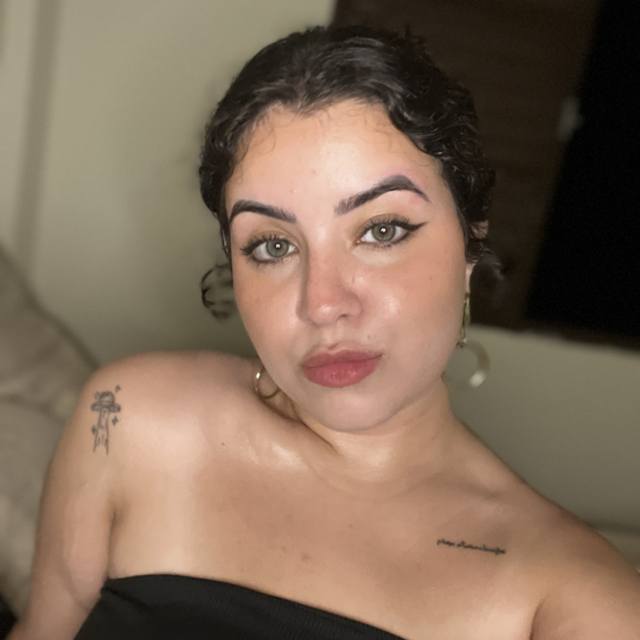 View Ana Vitória Alves