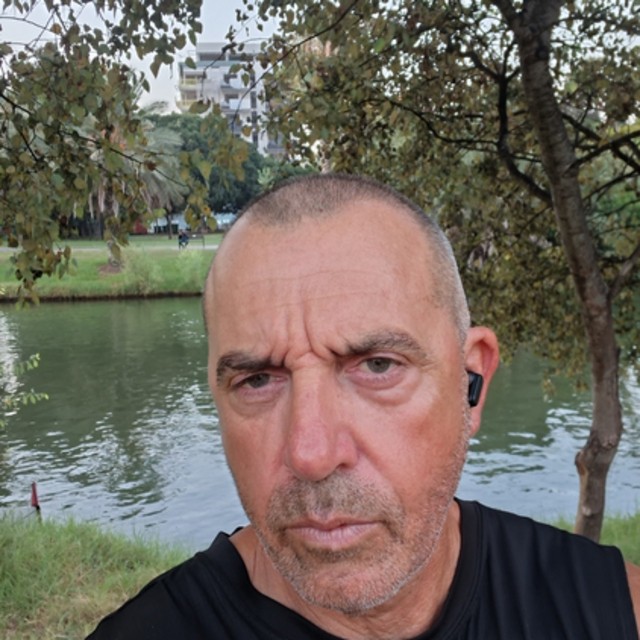 View אלון