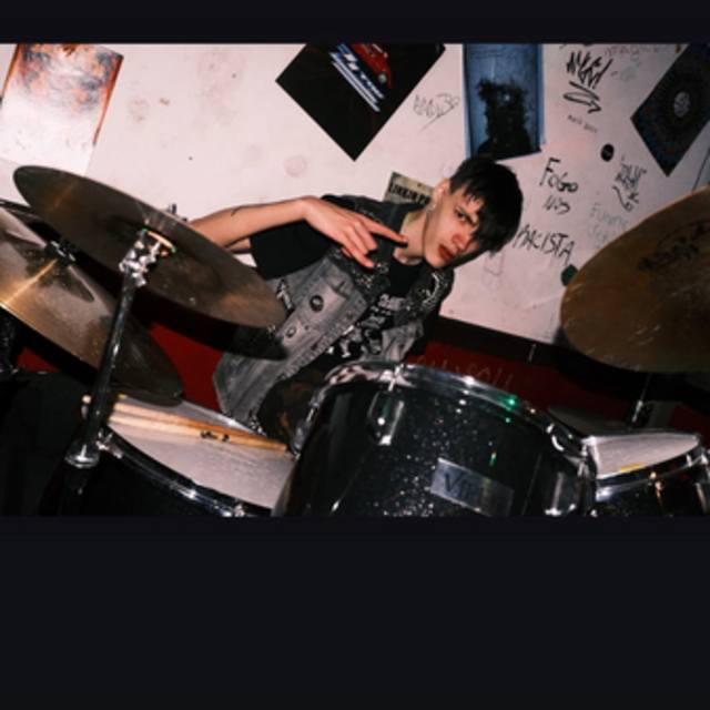 View Leon vulgo GIGA PUNK