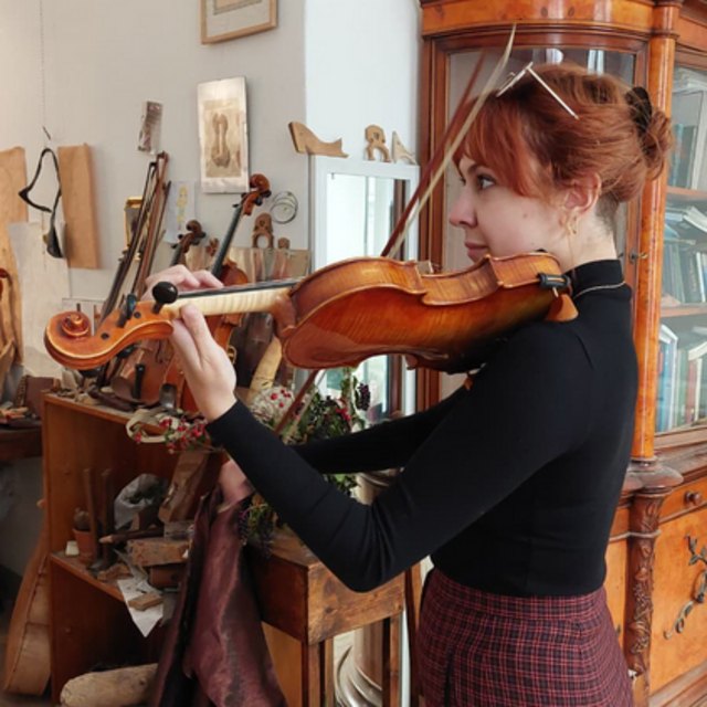 View annaandtheviolin