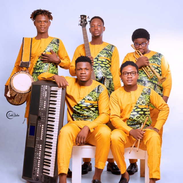 View Djôgbésè Bénin band