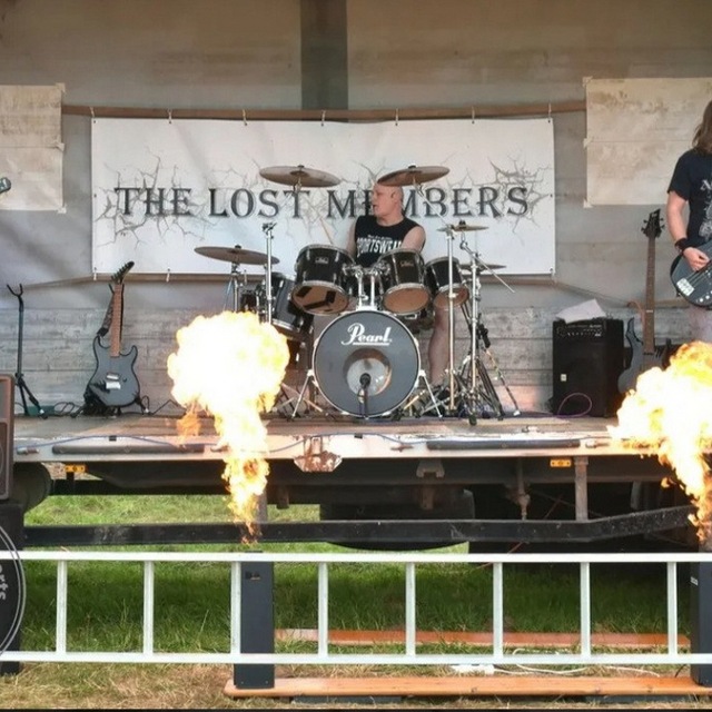 נוֹף The Lost Members