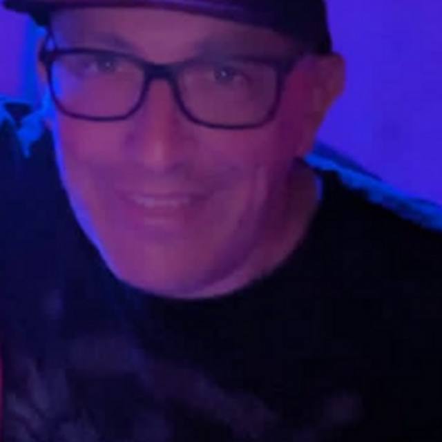 נוֹף Dr. Oettinger