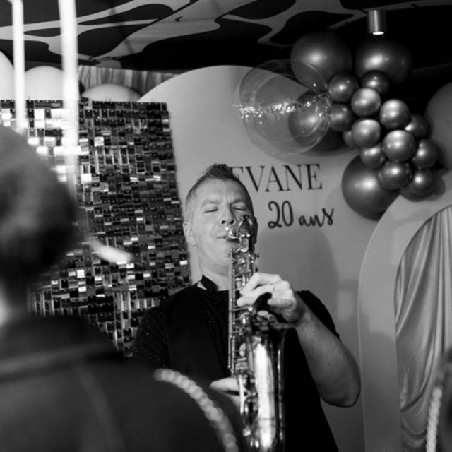 View Saxman