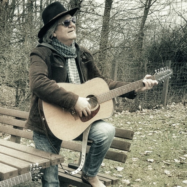 View Hermer's Hausband