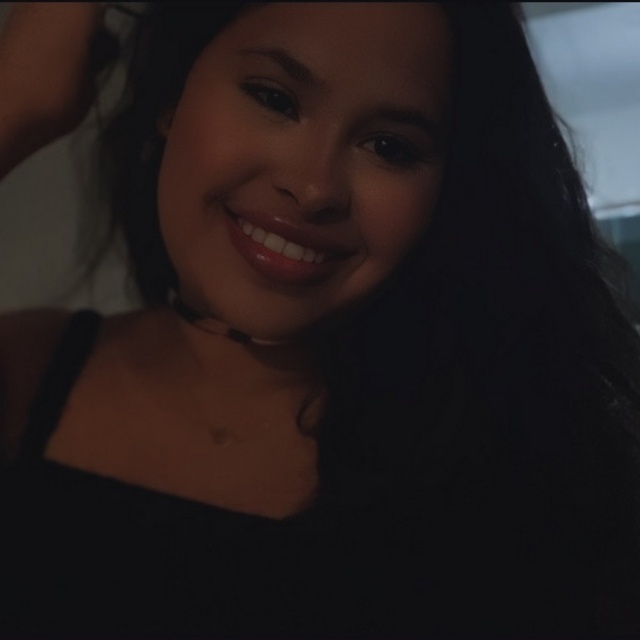 View Vivian Cordeiro