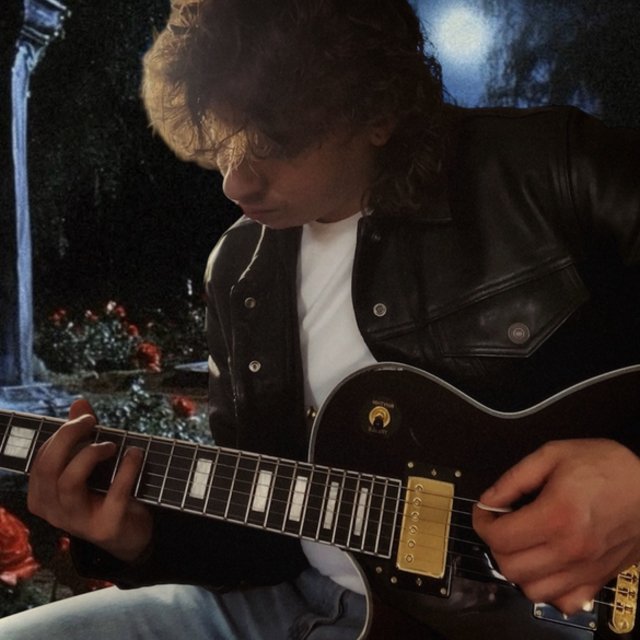 View OldschoolHeadbanger