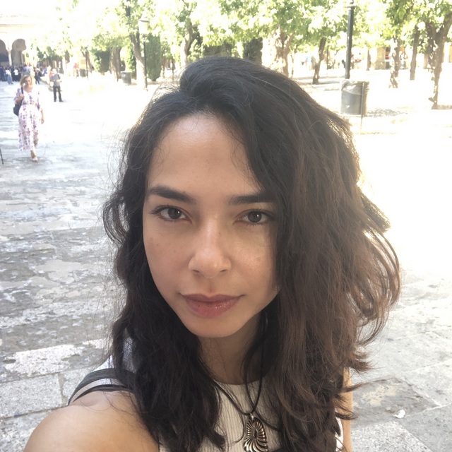 View Stefany Kharen