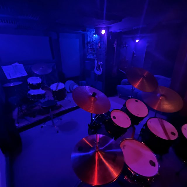 View Damian Bateria