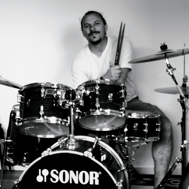 View ZAK_Drumer