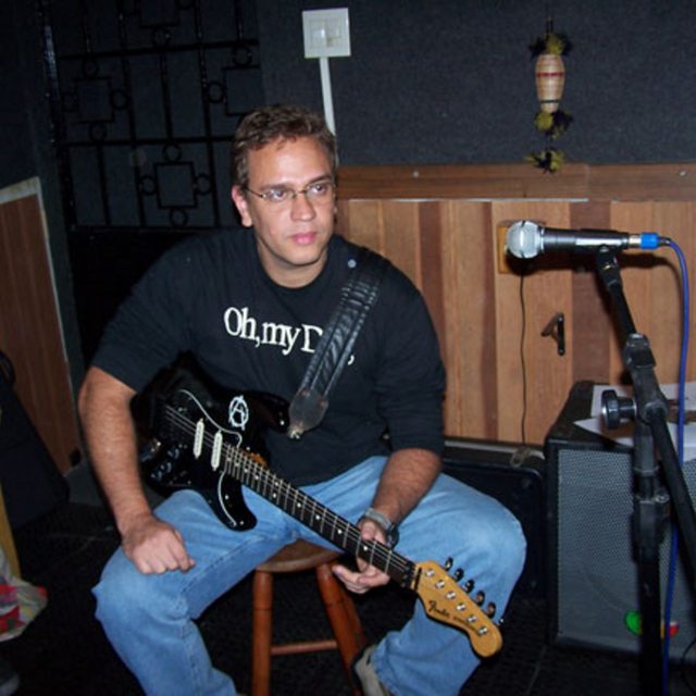 View Alexandre Carvalho