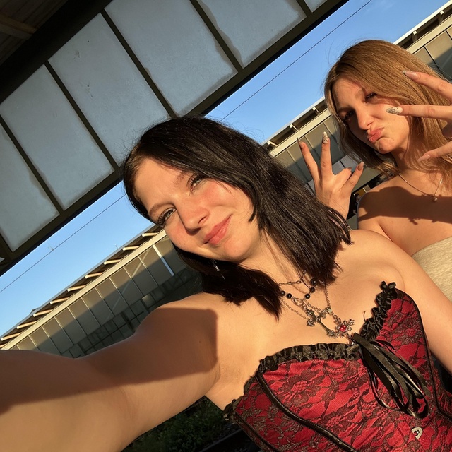 View eva-sophie386251