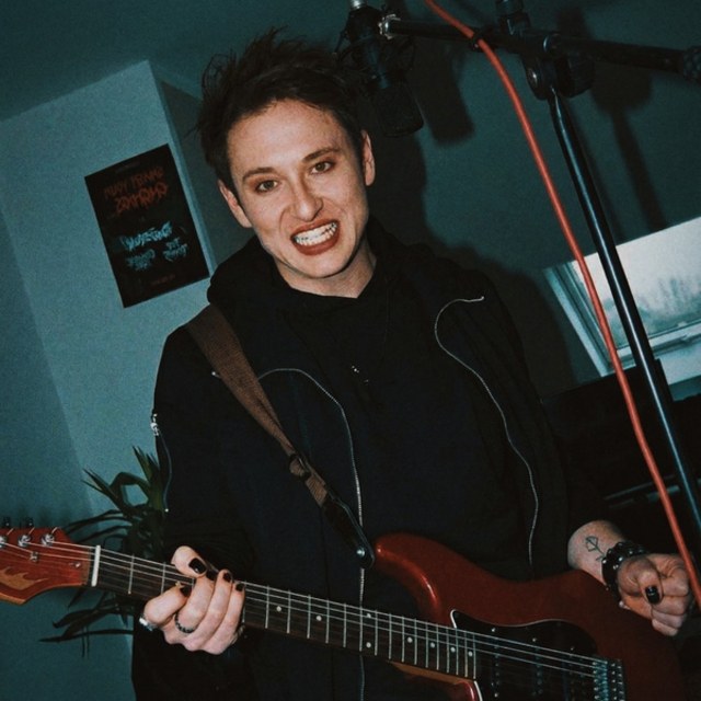 View malformbyrealiar