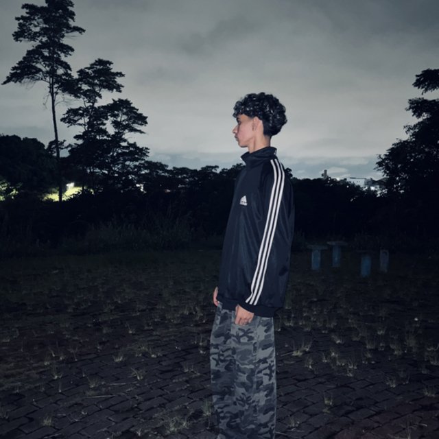 View Jhonatan