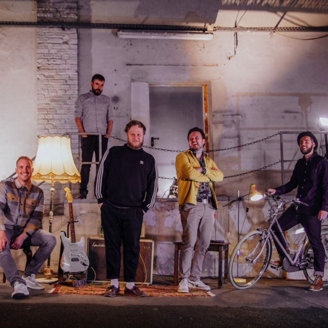 View Johnny Practice Room