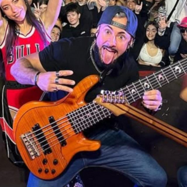 View Arte Bass Guitar