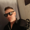 View Gentlelike83
