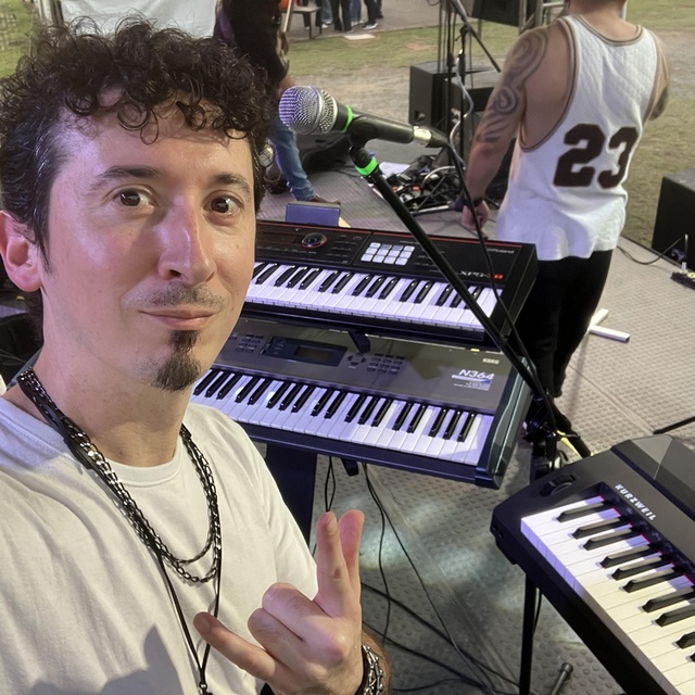 View Cadu_S_TecladoRock