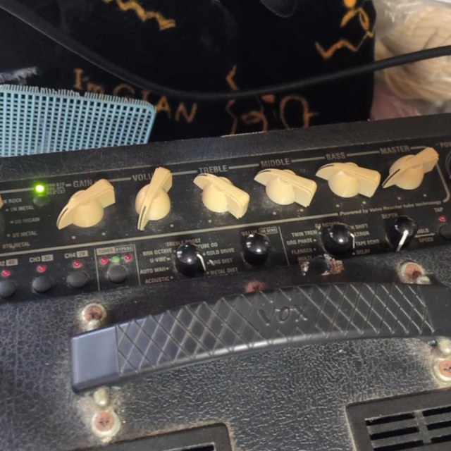 View madanai